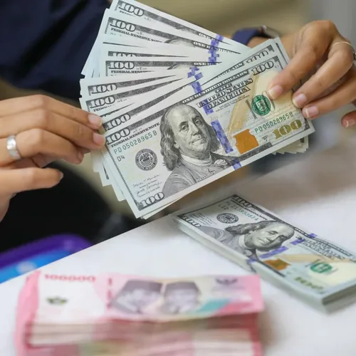 Rupiah Kian Tertekan, Tembus Rp18.000 per Dolar AS pada Pekan Pertama Juni